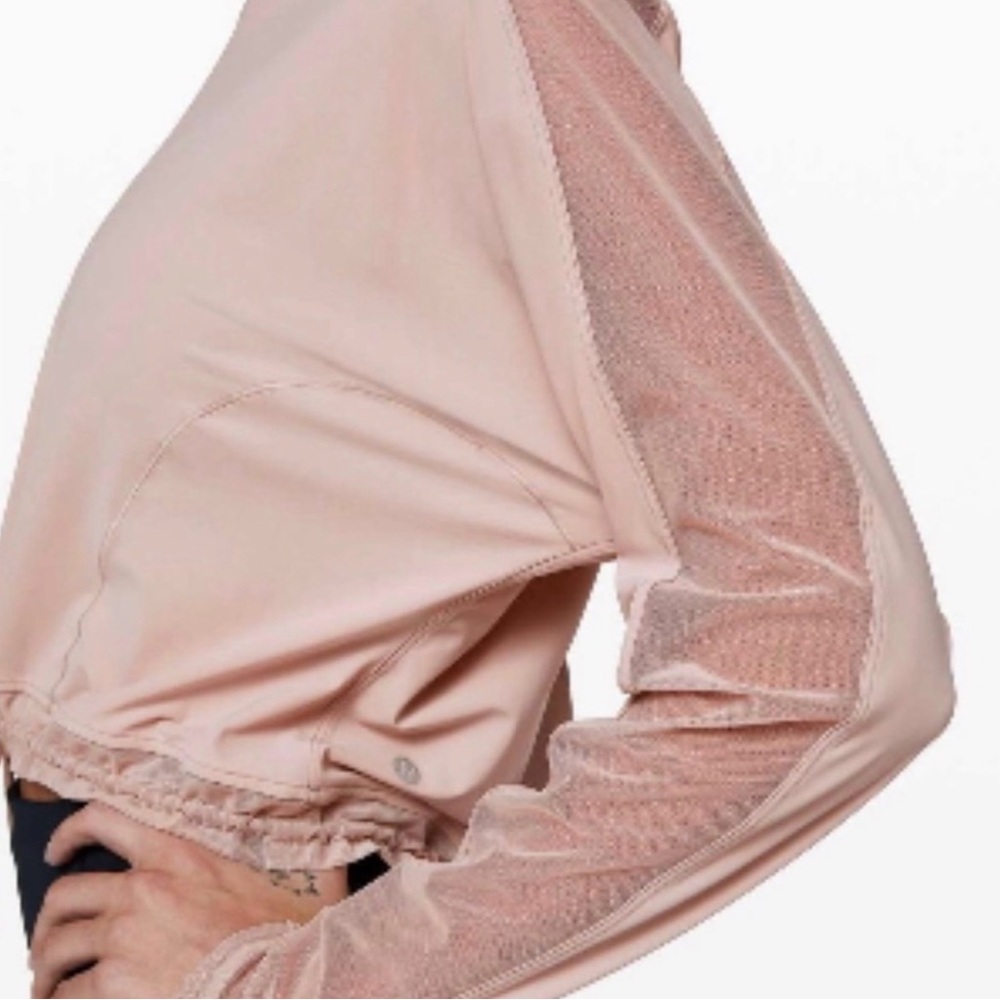 lululemon athletica Long Sleeve Top in Light Pink
